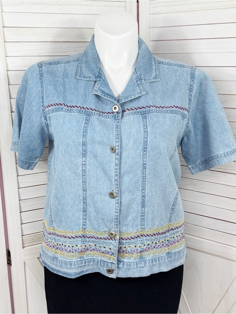 Vintage 80s Donna Ricco Embroidered Beaded Denim Shirt Blue 14 Short Sleeve